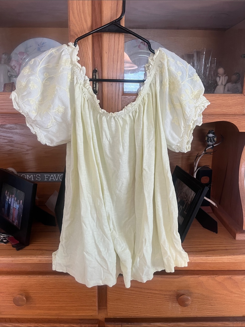 LOFT Pale Yellow Puff Sleeve Peasant Blouse